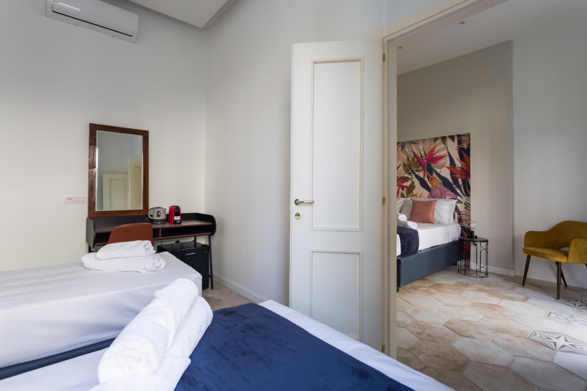 Casa Mancini Hotel Napels Buitenkant foto